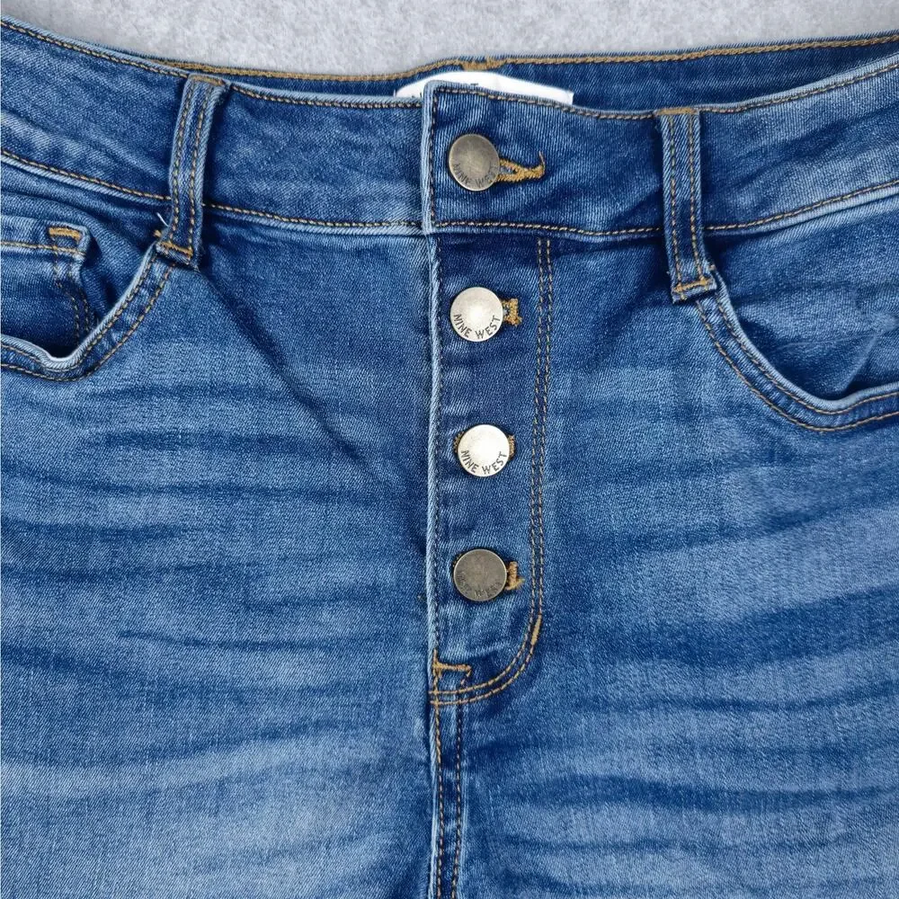 Nine West Womens Size 8 Button Fly Denim Shorts 28" Waist - Picture 3 of 12